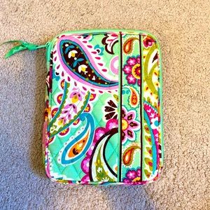 Vera Bradley Case